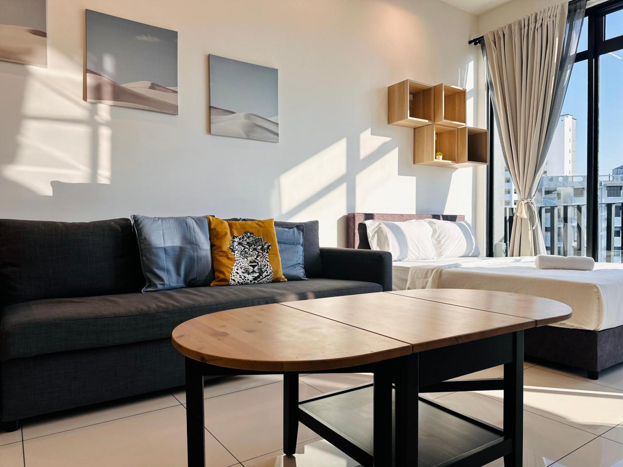 New Georgetown Instagramable 2Br Homestay For 10Pax 无敌美景两房民宿 Beacon Executive Suite Exterior photo